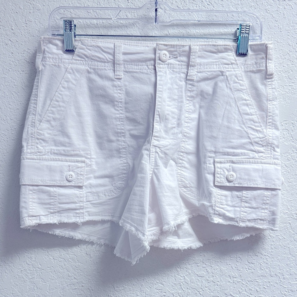 AW White Women's cargo Shorts Sz 2